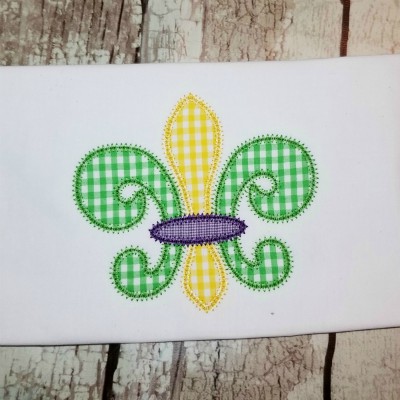 fleur de lis applique motif